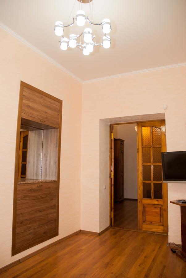 Bazar Apartment Kischinau Exterior foto